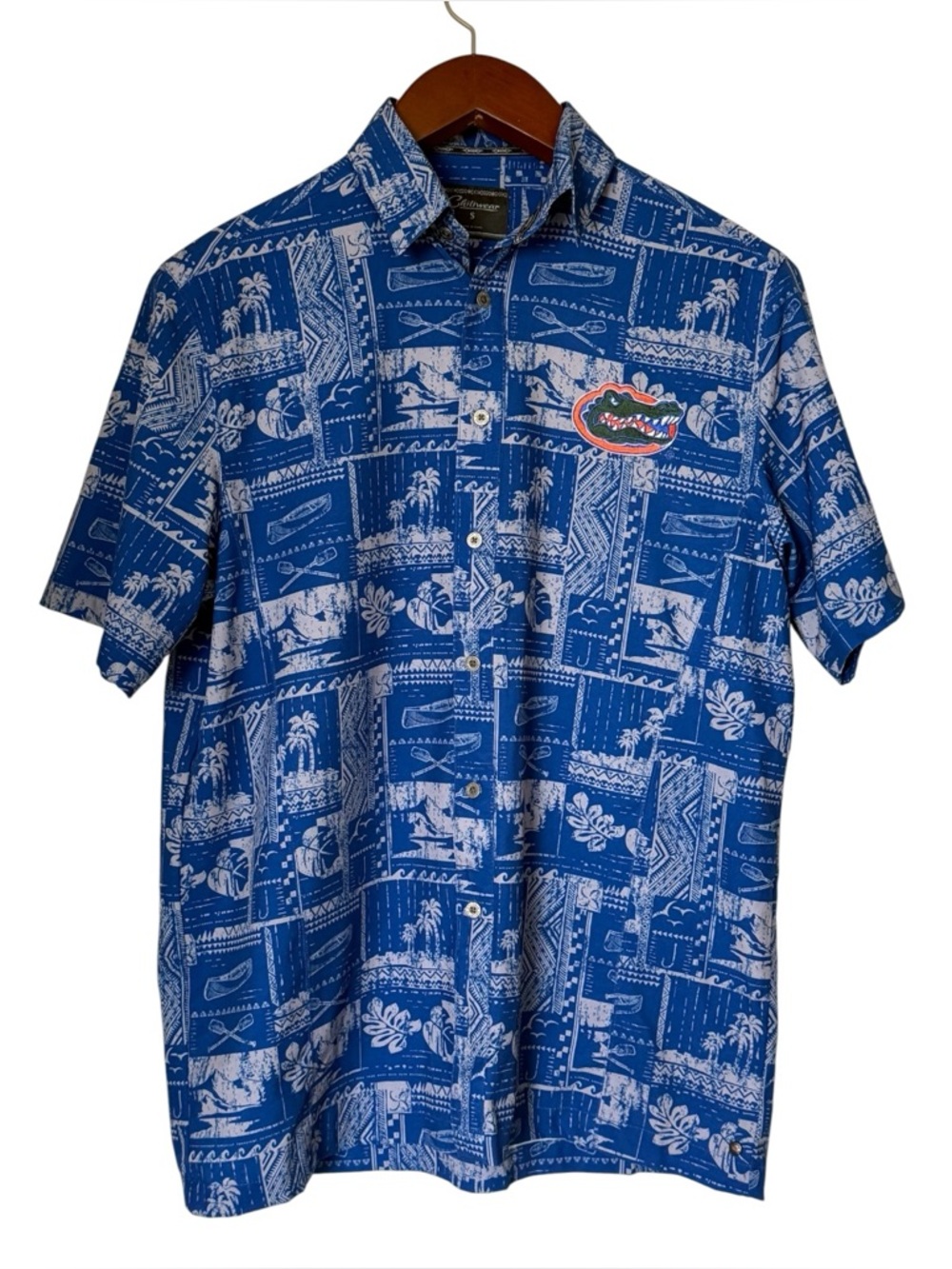 Florida Gators | Chiliwear | Performance Camp Button Down Shirt | Relaxed Fit